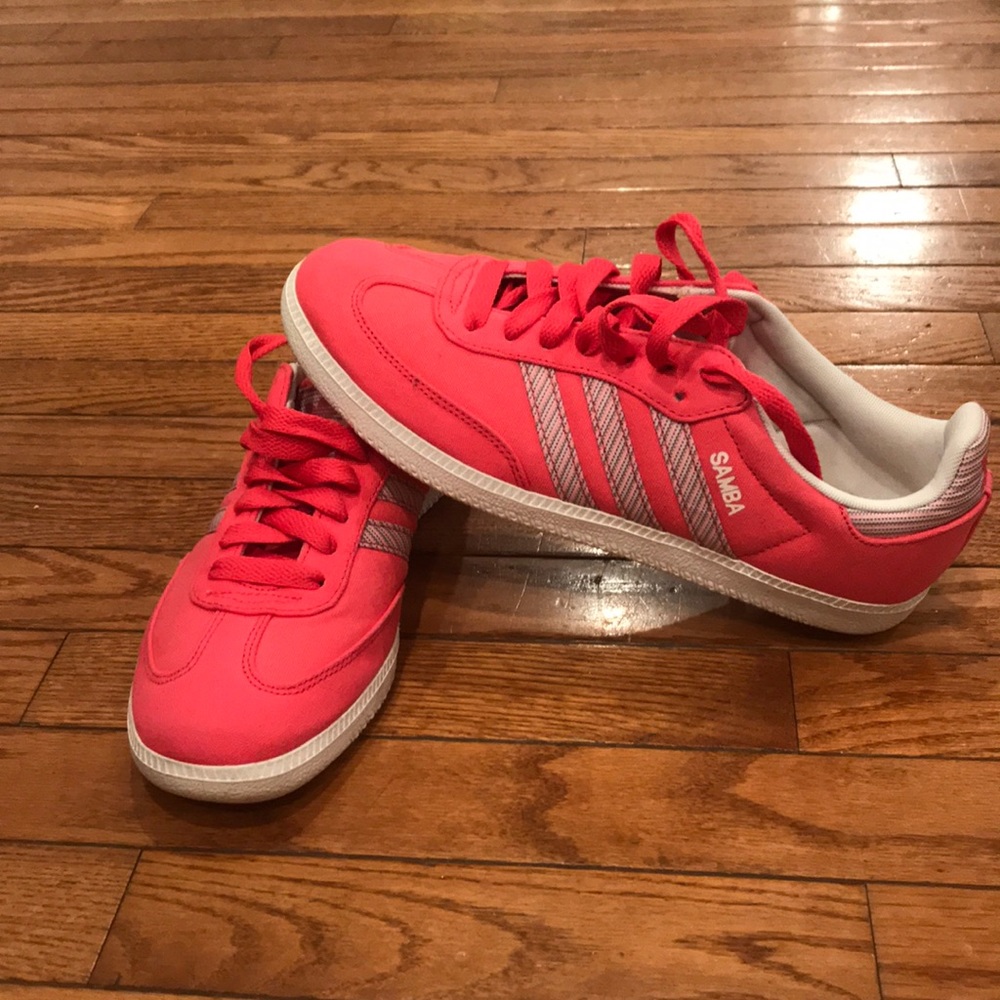 Pink adidas samba size 9